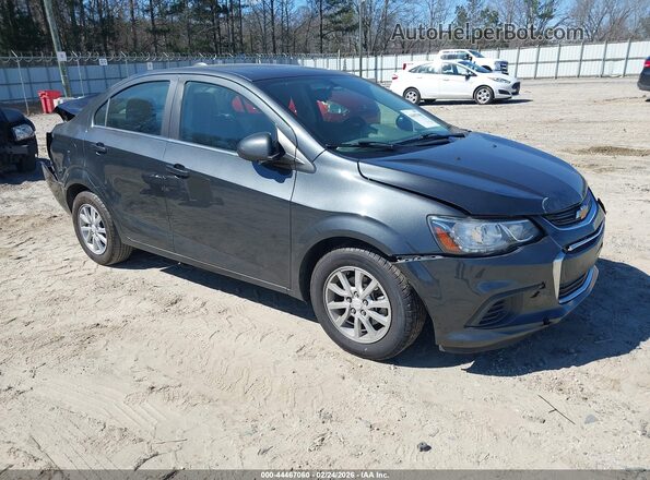 1G1JD5SHXJ4126572 2018 CHEVROLET SONIC Серый Передняя правая четверть