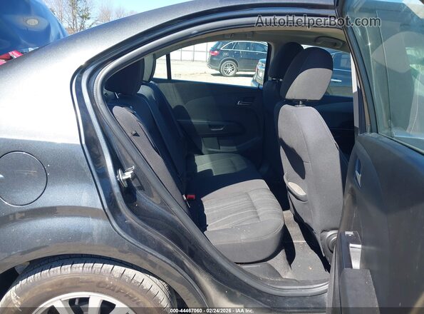 1G1JD5SHXJ4126572 2018 CHEVROLET SONIC Серый Вид наклейки с VIN-кодом