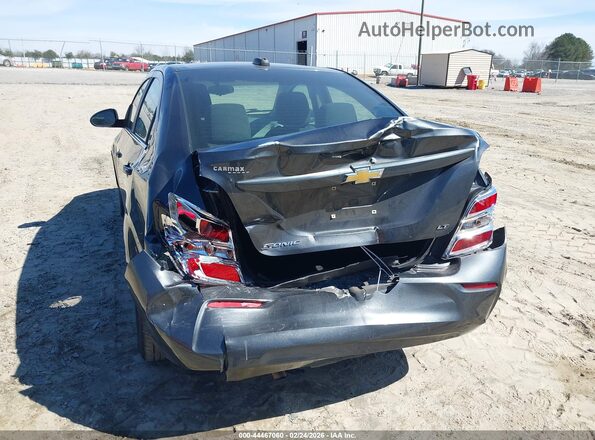 1G1JD5SHXJ4126572 2018 CHEVROLET SONIC Серый Вид спереди