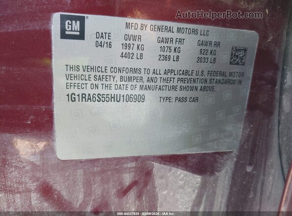 1G1RA6S55HU106909 2017 CHEVROLET VOLT Бордовый Вид подкапотного пространства