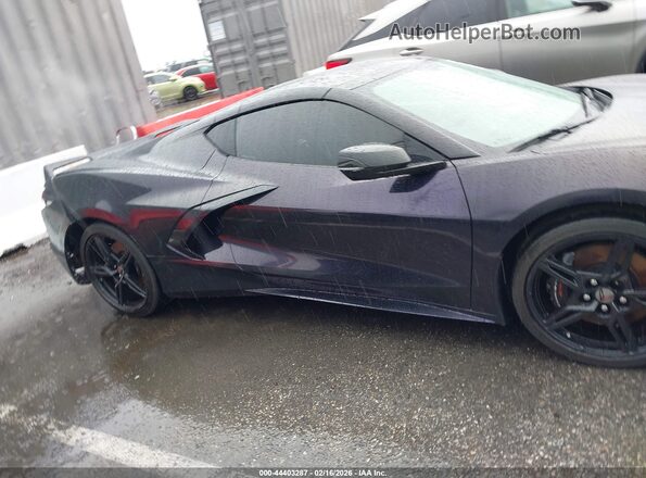 1G1YA2D40N5112728 2022 CHEVROLET CORVETTE Фиолетовый Вид задней части салона