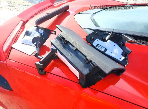 1G1YA2D44M5120118 2021 CHEVROLET CORVETTE Red Вид підкапотного простору