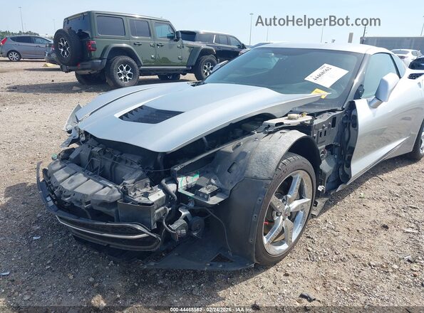 1G1YB2D76G5103431 2016 CHEVROLET CORVETTE Серебряный Вид спереди