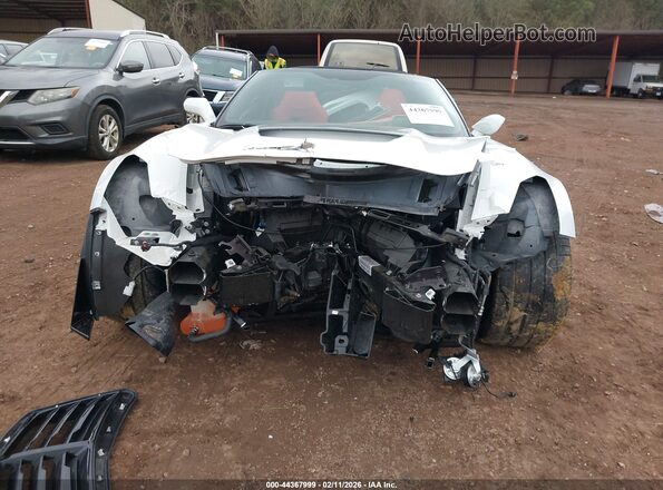 1G1YU2D65G5600374 2016 CHEVROLET CORVETTE Белый Вид задней части салона
