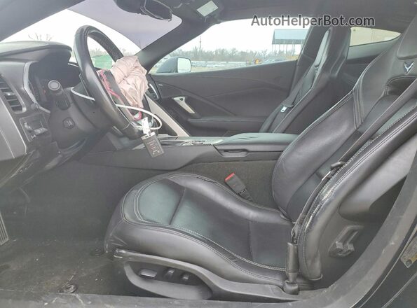 1G1YY2D78J5101038 2018 CHEVROLET CORVETTE Черный Вид салона спереди