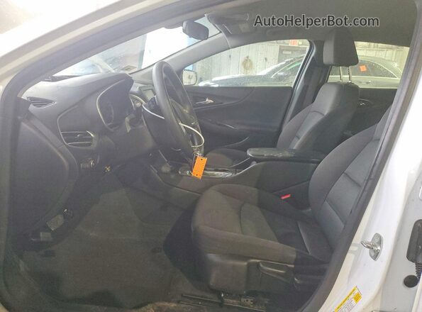 1G1ZC5ST6HF256759 2017 CHEVROLET MALIBU Белый Вид салона спереди