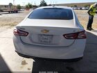 2019 Chevrolet Malibu Lt Белый vin: 1G1ZD5ST4KF163856