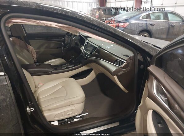 1G4ZN5SS1HU197281 2017 BUICK LACROSSE Черный Вид салона спереди