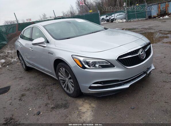 1G4ZP5SS0JU146581 2018 BUICK LACROSSE Серебряный Передняя правая четверть