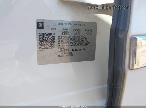 1G4ZP5SS6JU144477 2018 BUICK LACROSSE Белый Вид подкапотного пространства