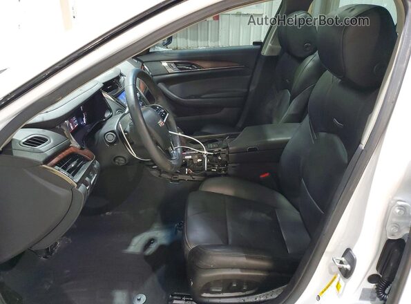 1G6AX5SS8H0216625 2017 CADILLAC CTS Белый Вид салона спереди