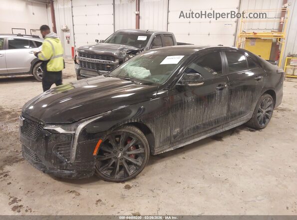 1G6DH5RL0T0101700 2026 CADILLAC CT4 Черный Передняя левая четверть