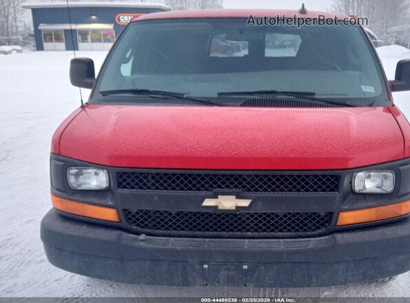 1GAWGEFFXG1315481 2016 CHEVROLET EXPRESS Красный Передняя правая четверть