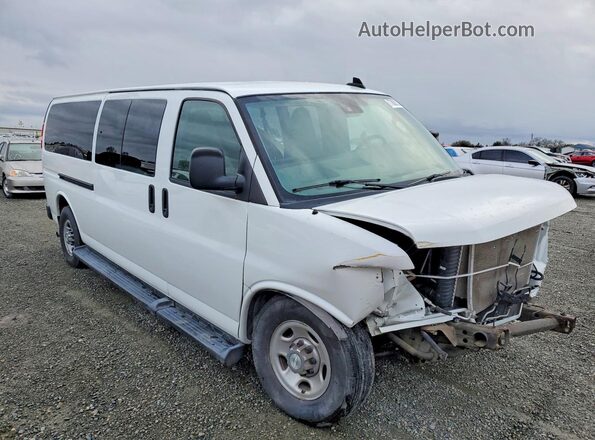 1GAZGPFG5K1258116 2019 CHEVROLET EXPRESS Белый Передняя правая четверть