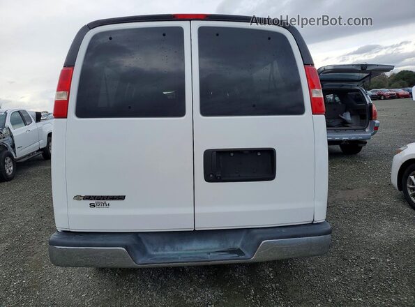 1GAZGPFG5K1258116 2019 CHEVROLET EXPRESS Белый Вид сзади