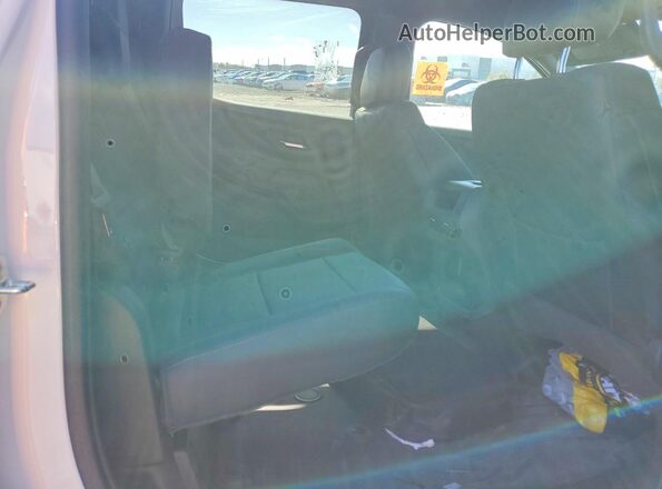 1GC10VEL0RU201729 2024 CHEVROLET SILVERADO White Вид задніх сидінь