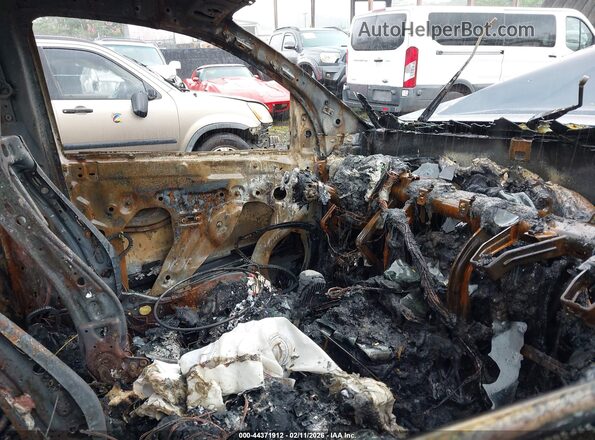 1GCGSBEA1K1305803 2019 CHEVROLET COLORADO Черный Вид салона спереди