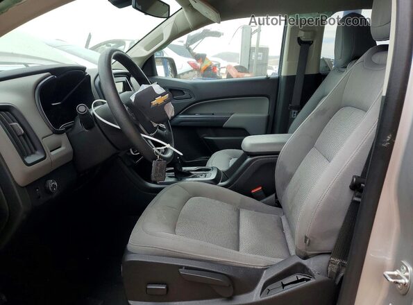 1GCGSBEA7K1178569 2019 CHEVROLET COLORADO Silver Widok wnętrza z przodu