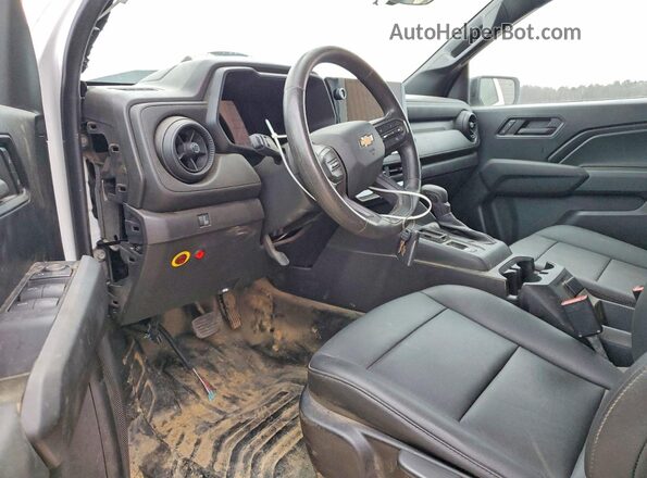 1GCGSBEC5P1229530 2023 CHEVROLET COLORADO White Вид панелі приладів