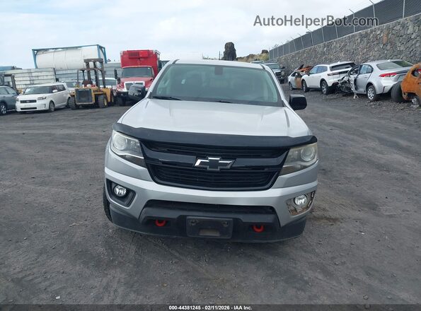 1GCGTCEN8K1204909 2019 CHEVROLET COLORADO Серебряный Вид щитка приборов