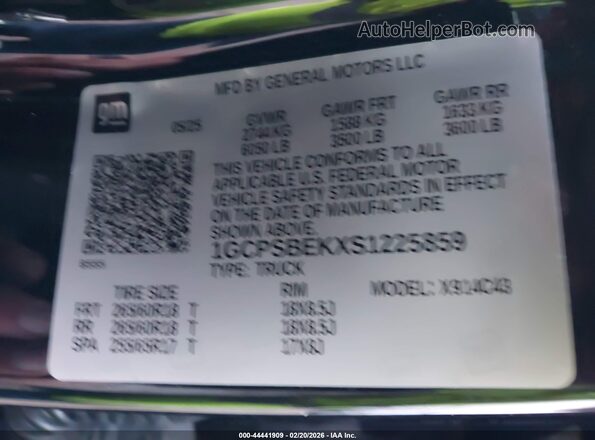 1GCPSBEKXS1225859 2025 CHEVROLET COLORADO Черный Вид подкапотного пространства
