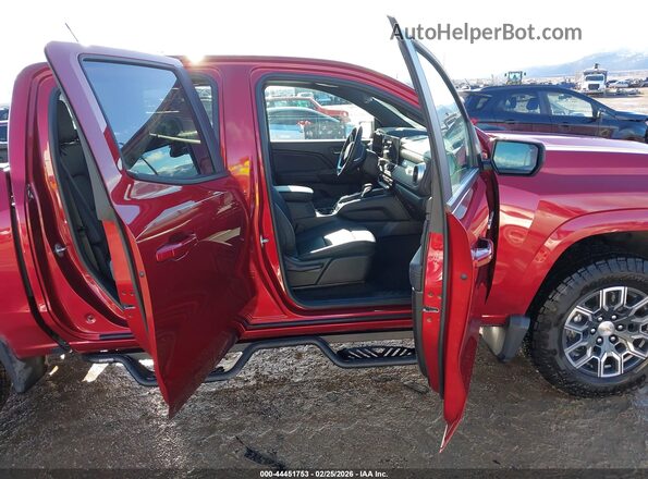 1GCPTCEK8R1317176 2024 CHEVROLET COLORADO Красный Вид салона спереди