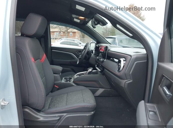 1GCPTDEK2S1137901 2025 CHEVROLET COLORADO Синий Вид салона спереди
