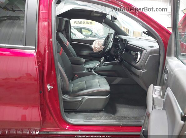 1GCPTDEK4T1124665 2026 CHEVROLET COLORADO Maroon წინა სალონის ხედი