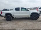 2026 Chevrolet Colorado Trail Boss, 4wd White vin: 1GCPTEEK3T1102422