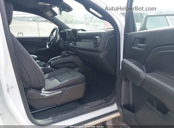 1GCPTEEK3T1102422 2026 CHEVROLET COLORADO White Vista interior delantera