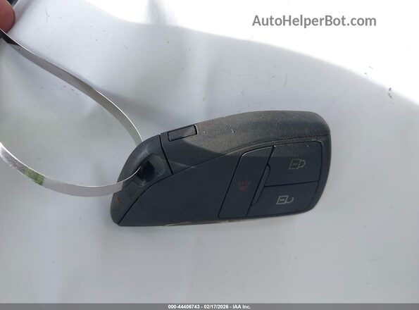 1GCPTEEK4T1147398 2026 CHEVROLET COLORADO Gray წინა პანელის ხედი