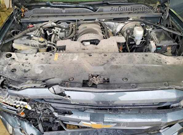 1GCVKREC9JZ238997 2018 CHEVROLET SILVERADO Black Widok wnętrza z tyłu