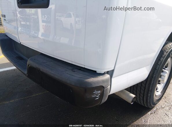 1GCWGAFFXG1239471 2016 CHEVROLET EXPRESS Белый Вид щитка приборов