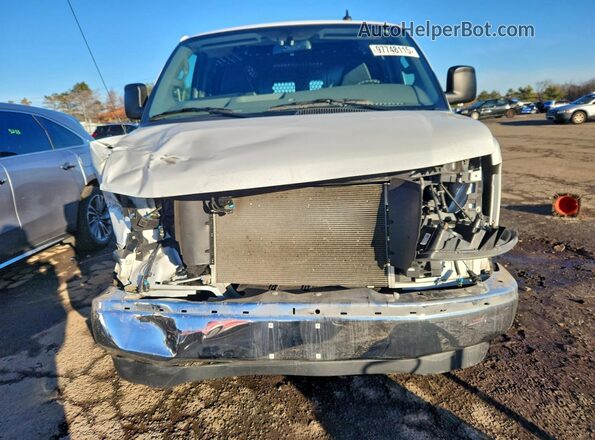 1GCWGAFP3P1142928 2023 CHEVROLET EXPRESS Белый Вид спереди