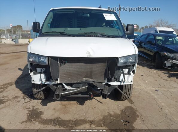 1GCWGAFP4S1101653 2025 CHEVROLET EXPRESS White Вид спереду