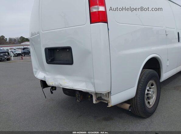 1GCWGAFP8P1135697 2023 CHEVROLET EXPRESS White 