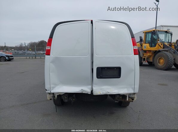 1GCWGAFP8P1135697 2023 CHEVROLET EXPRESS White 