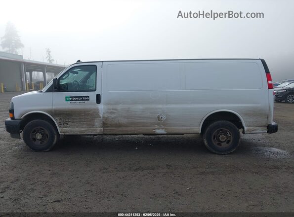 1GCWGBFP2P1258952 2023 CHEVROLET EXPRESS Белый Панорамный вид салона 360°