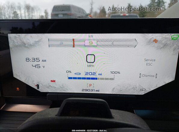 1GKB0RDCXRU100134 2024 GMC HUMMER EV SUV Бирюзовый Вид задних сидений