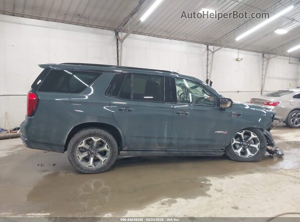 1GKS2CKL3TR233144 2026 GMC YUKON Серый Вид задней части салона