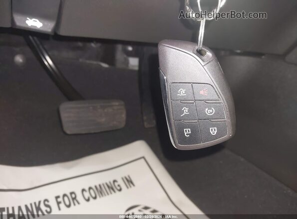 1GKS2GKD5PR378742 2023 GMC YUKON Белый Вид панели приборов