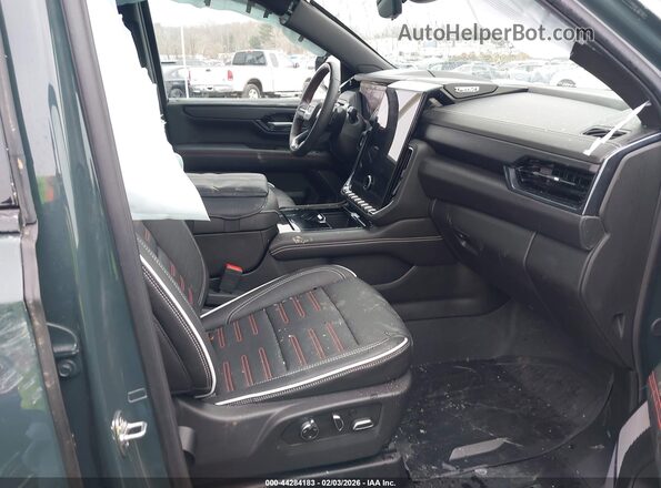 1GKS2VR86SR337414 2025 GMC YUKON Синий Вид салона спереди