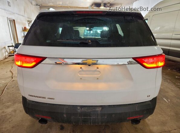 1GNEVGKW2KJ256792 2019 CHEVROLET TRAVERSE Белый Вид сзади
