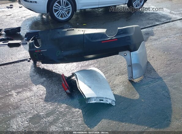 1GNEVJKWXNJ110075 2022 CHEVROLET TRAVERSE Серебряный Вид щитка приборов