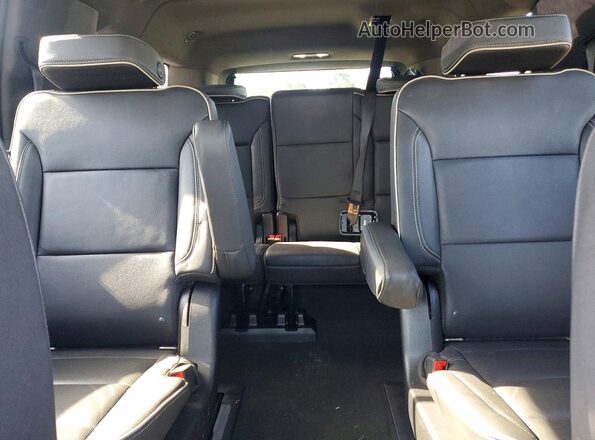 1GNSCFKD0NR177807 2022 CHEVROLET SUBURBAN Серый Вид задних сидений