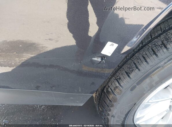 1GNSCFKD1PR135729 2023 CHEVROLET SUBURBAN Черный Вид спереди
