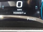 2017 Chevrolet Suburban Premier Золотой vin: 1GNSCJKC7HR208551