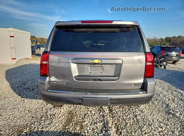 1GNSKCKC7JR245331 2018 CHEVROLET TAHOE Silver Widok z tyłu