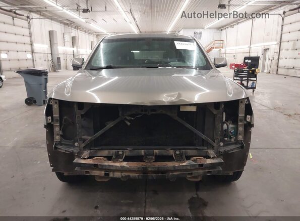 1GNSKGEC4HR349840 2017 CHEVROLET SUBURBAN Желто-коричневый Вид задней части салона