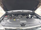 2020 Chevrolet Suburban 4wd Lt Черный vin: 1GNSKHKC3LR168330